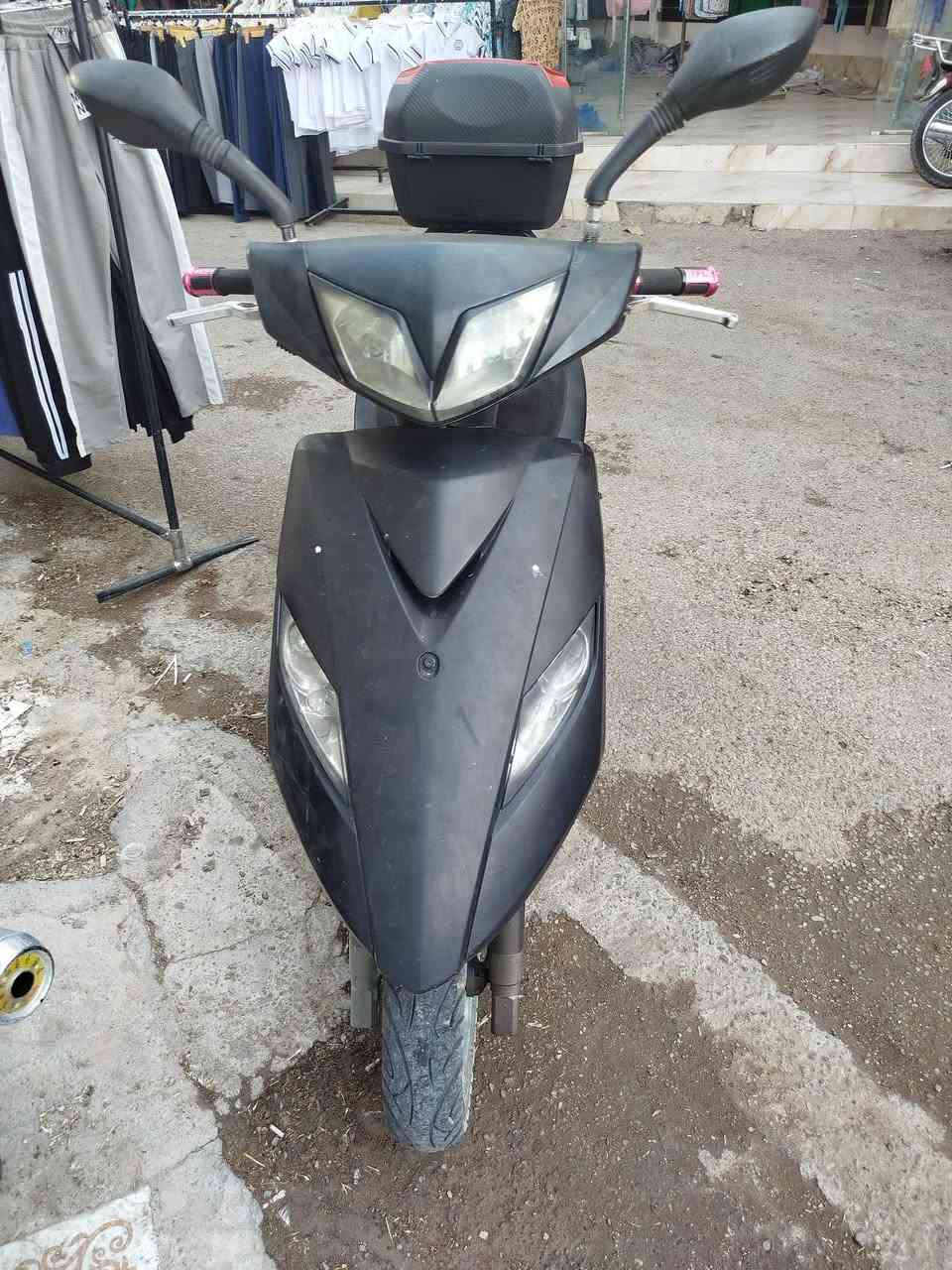 سلام عليكم ماكس للبيع نظيف كلش نقصه بس باتري 

سلف يشتغل ويا هندر كهربائيات كامل يشتغل سعر 650 وبي مجال ***********
