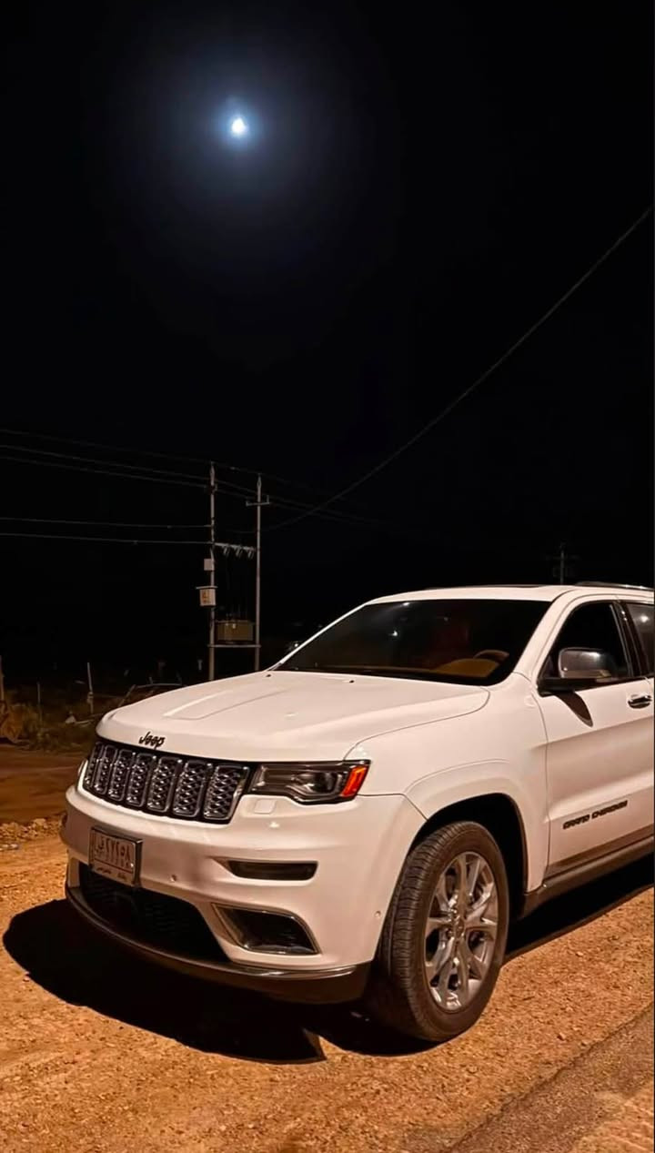سلام عليم جيب jeep سومت 2020

امريكي حادثها جاملغ وبنيد

محرك 8 سلندر 5700 هيمي

مواصفات
جكات
حساسات امامي وخلفي وجانبي
نقاط عمياء
بانورما
كاميرا خلفية
نظام كاربلي
ستيرن كهرباء وتدفئه
فور ويل
كشنات تبريد و تدفئه
كشنات خلفية تدفئة
صندوق كهربائي
رادرار امامي
مري كهربائية
وبعد مواصفات هواي

رقم بغداد مشروع وطني

ماشيه 165 كيلو

مكاني البصره
***********
