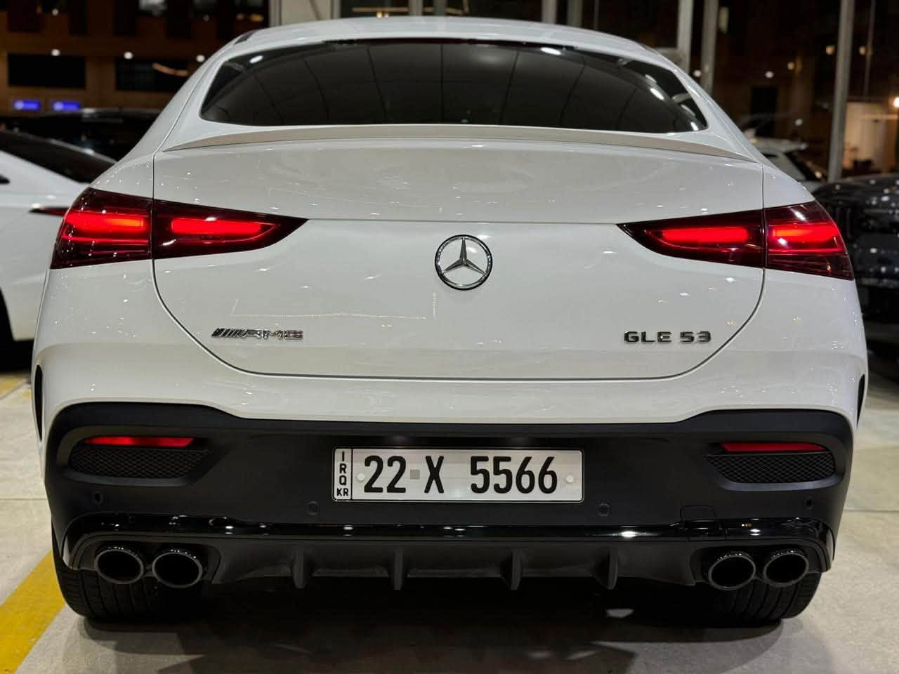 مارسيدسGLE53 AMG   وارد امريكي
الضرر فقط بنيد
مدخلينهه لضمان وكالة bcm 
فول مواصفات للأخير 
شاشات ديجتال 
محرك 6 سلندر تيربو
داخل احمر (بلاد)
كشنات رياضية و تدفئة تبريد
ستيرن رياضي 
فتحة سقف بانوراما 
السيارة جداً نضيفة 
السيارة شكد ما احجي عن مواصفاتهه قليل بحقهه
الصور كدامكم  
و اي استفسار عل واتساب او اتصال 
على الرقم :***********
السعر 78000$
