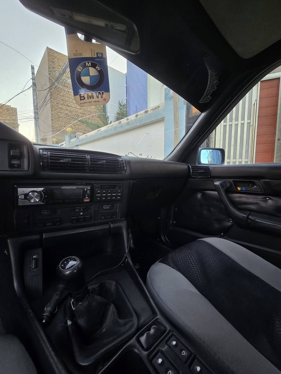 (السلام عليكم)
BMW/E34/525

🔱اصل بليته و سنويه 
🔱مديل 1991
🔱بجم كصيف
🔱محرك25 فانوس
🔱كير عادي
🔱تخم لايت ابو الماطور اصلي 
🔱سستم سماعات
🔱دعاميات امامي و خلفي M
🔱تبريد ثلج❄️قطعتين
🔱حداديه امامي و خلفي جديده
🔱صبغه جديده
🔱بدون حادث و بدون خياسات💯
🔱ضفيره جديده جديده بدون جطلات💯
🔱سلايد روف شغال
🔱شخاطه سنترلوك
🔱كهربائيات+كلوبات كلهه شغاله شرط💯
🔱مكينه جديده💯
السياره معمره تعمير مال جناي مكان السياره [النجف الاشرف]
✨️السعر✨️ 63 وبيهه مجال بسيط
الاستفسار:
***********

