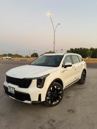 سورنتو 2025 نظافة 100‎%‎   ماشيه 8 الالف   1. سته سلندر V6 2. ويل 20 3...
