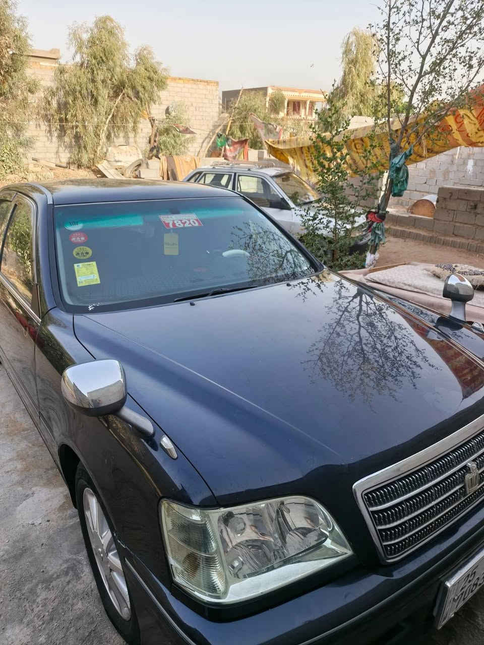 سلام عليكم سياره ملكه اللبيع موديل 2003 كفاله عامه سياره سياره مفوله اربعه دكم كريستال اصل تبريد خلفي ثلاجه سترين كهرباء  شاصي 75 دفور الكبير  رقم انكليزي كروك مدوار ثاني يوم سعر 136وبيه مجل حك جي  ***********
