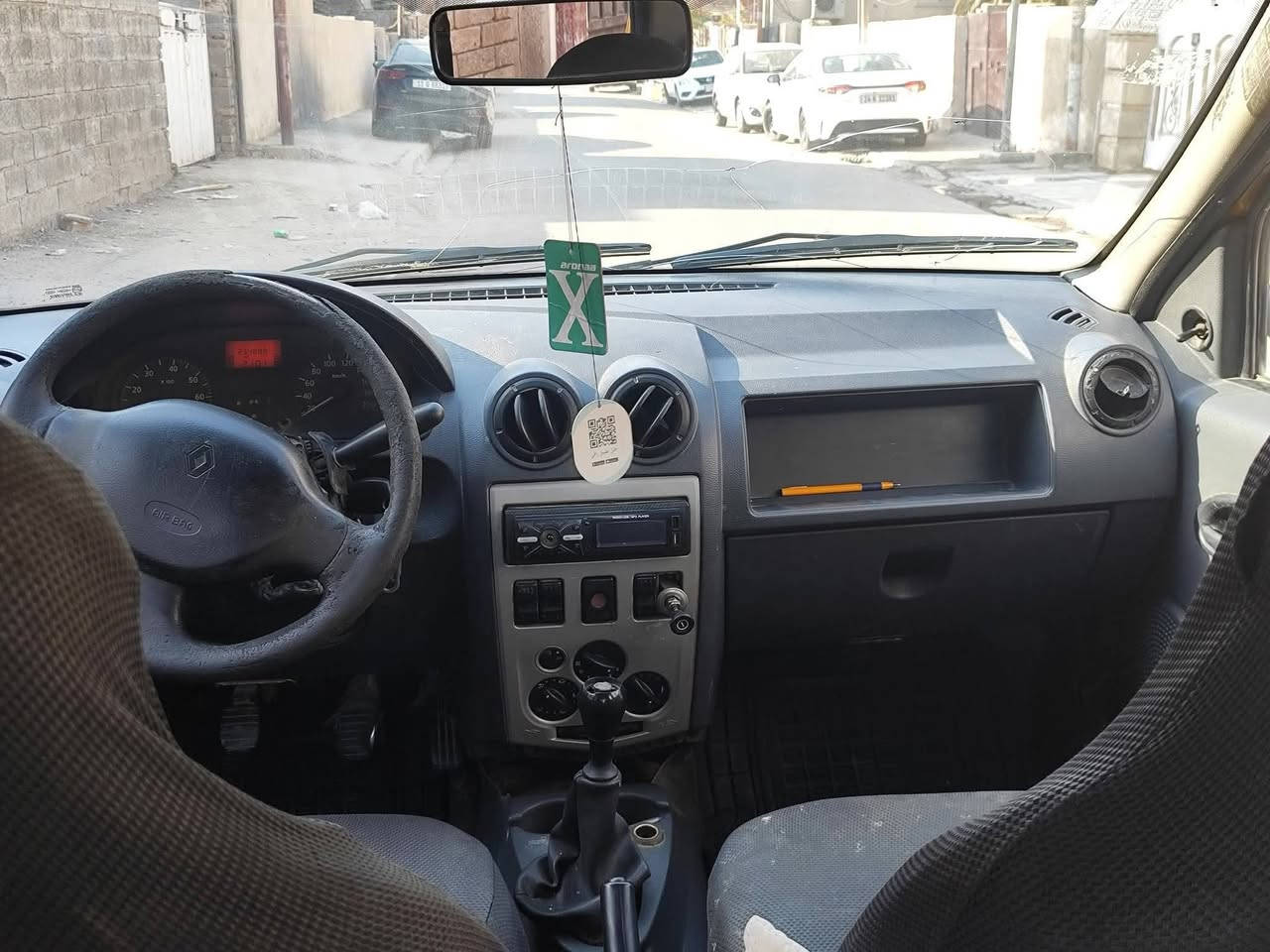 السلام عليكم رينو لوكان محرك فرنسي رقم بغداد ***********
