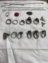 محابس فضه مكسرات  محابس 2مابيهن شي  شذره كلاده عقيق  مداليه كلاده رضوي...