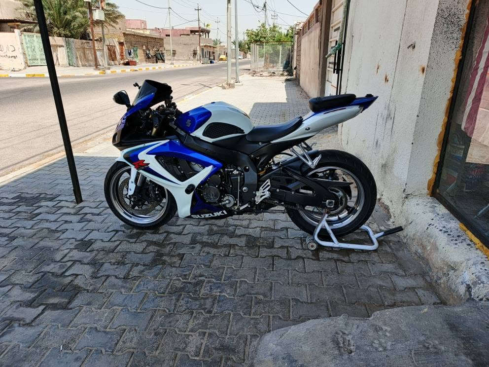 سلام عليكم جكسر محرك 600 كفاله عامه دراجه وضع شركه دهن وفلتر ول ماء البلادي مال شركه   دراجه ماشيه 26  الف حقيقي  بدون رقم بدون اوراق فقط مكاتبه ( مكاني بصرة قضاء الفاو)  سعرها ٥٠ قفل 🔒 رقمي واتساب *********** فاو, البصرة
