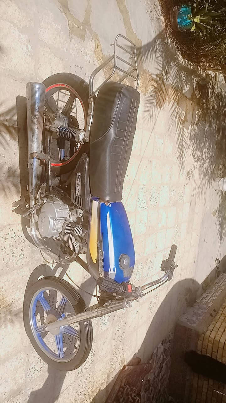 دراجه بارت موديل 18 اوراق كامله دراجه نضيفه السعر 400 اوبيه مجال المكان شطره اي استفسار هاذه رقمي ***********
