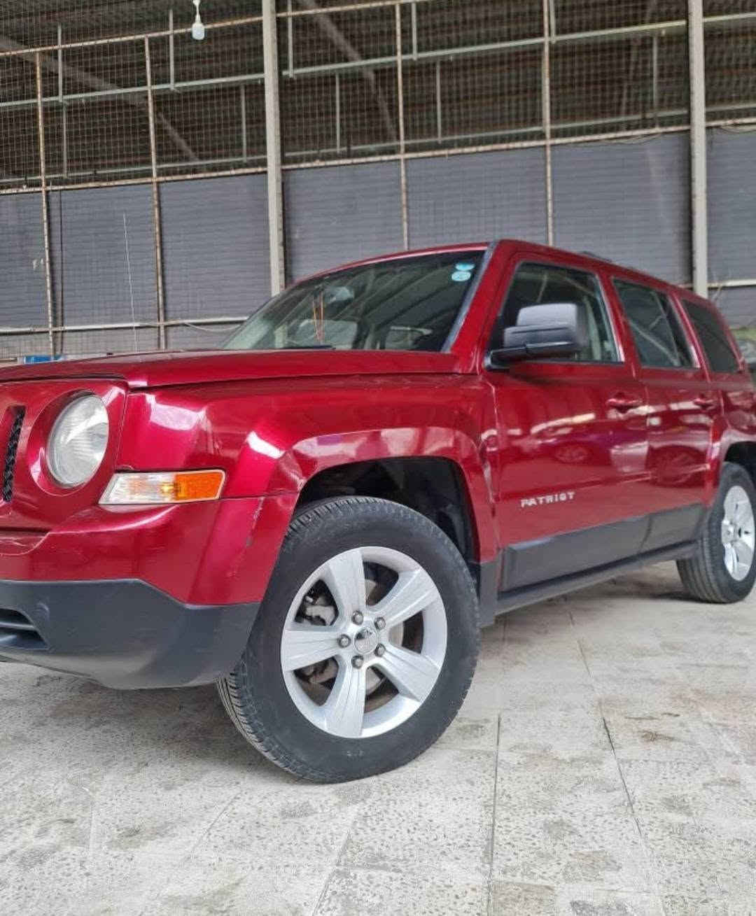 🛑 Jeep Patriot 🛑

🔺️مۆدیل : 2017 ✔️

🔺️بۆیاغ : بۆنیت ، یەک بست سەرە چاملغی ، بێ ناوگرتن ، کەمێک تەزرەی هەیە.

🔺️ئێڕباگ : نەتەقیە هەمووی بیلادە ✔️

🔺️مواسەفات :
دەبل ئەکسل - کورشین هیتەر - شەغال - زۆر مواسەفاتی تر تەنها سلاید نیە ✔️

🔺️مەکینە : 2.4 🔥

🔺️ماوەی ڕۆیشتن : 123,000mile✔️

🔺️نرخ : 127$ 💵 مەجال 

تێبینی // 
سەیارەکە پاک و خاوێنە بێ کێشەیە ، گۆڕینەوەش دەکەم ، گێڕ مەکینە تەبرید تەحویل وەکالە غەڕامە هەمووی بەشەرت بۆ زانیاری زیاتر پەیوەندی بکە. 

ژمارەی تەلەفۆن : 
*********** viber.whatsapp أربيل, العراق
