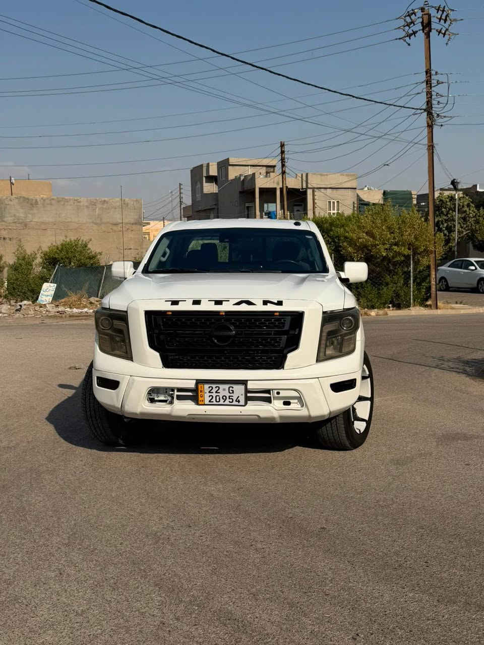نيسان TITAN
2021
V8 محرك بترول مرغوب 
مواصفات sv 
طرف سائق صبغ بدون دواخل و شاصي 
سعر 172 بيهه مجال 
مكان كركوك 
شرط تحويل و وكاله 
استفسار *********** كركوك, العراق
