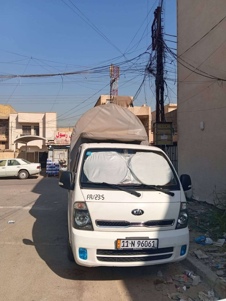 السلام عليكم كيا بنكو موديل 2020 كفاله من الصبغ بيه بارد بسيط سياره مابيه نقص برغي كير مكينه تبريد صدر حداده كفاله ماشيه ١٦٥ سياره ليره وبسمي السعر ١٣٠ مجال بسيط مكان السياره حي الجهاد *********** ملاحظة كل غراض السياره وياه جادر ومحجر جدد وصندوك ماء وصندوك عده سنويه مجدد سونار بيه
