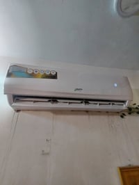 سبلت • ٢ طن • نضيف وشغال