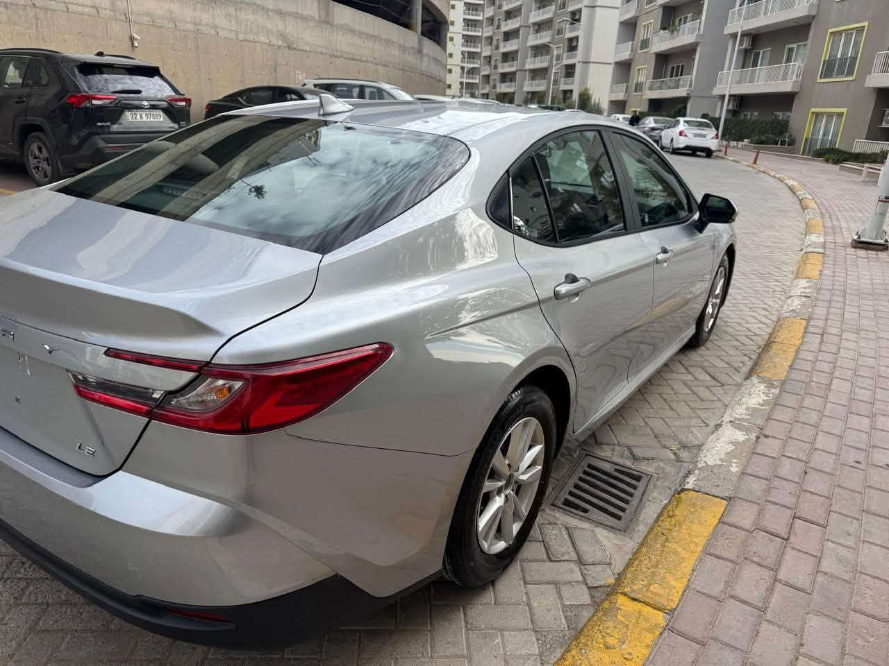 Toyota Camry Hybrid  LE  2025
تويوتا كامري هايبرد 2025 ) بانزين وهايبرد

اللون :- رصاصي ❤️❤️❤️‍🔥❤️‍🔥

الموديل 2025

السياره مرقمه سليمانيه- رقم و سنويه هزه جديده لحد 2031

المحرك 2500cc 

الحادث - 3 قطع صبغ

ايرباك سليم 

 👇🏻👇🏻👇🏻المواصفات👇🏻👇🏻👇🏻

• شاشة كبيرة

• كاميرا خلفية

• حساسات خلفية

• رادار امامي

• مانع تصادم

• تصحيح مسار

• مثبت سرعه

• مانع انزلاق

• استيرن متحرك

• نقطة عمياء

• مانع تجاوز

• حساسات مانع تجاوز

• بصمة تشغيل

• شاحن ويرلس

• اضوية اماميه زنون LED

• اضوية خلفية LED

• ليد زنون نهاري

• ويل قياس 16

• نظام ECO + TRIP

• نظام GPS + خرائط

• 3 أنظمة قياده ECO / Normal / Sport 

• اوامر صوتيه

• بلوتوث

• مدخل USB + AUX

للتواصل ***********

السعر 200$$

العنوان بغداد صليخ
