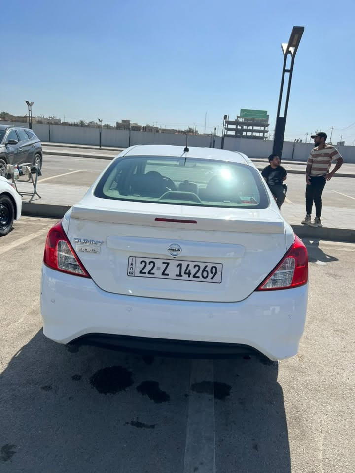 سني مصري للبيع 

ماشيه ٥٠ 

بيه بارد موضع بلخط

سياره بسمي تحويل

سعر ١٢٠  وبيه مجال 

***********
