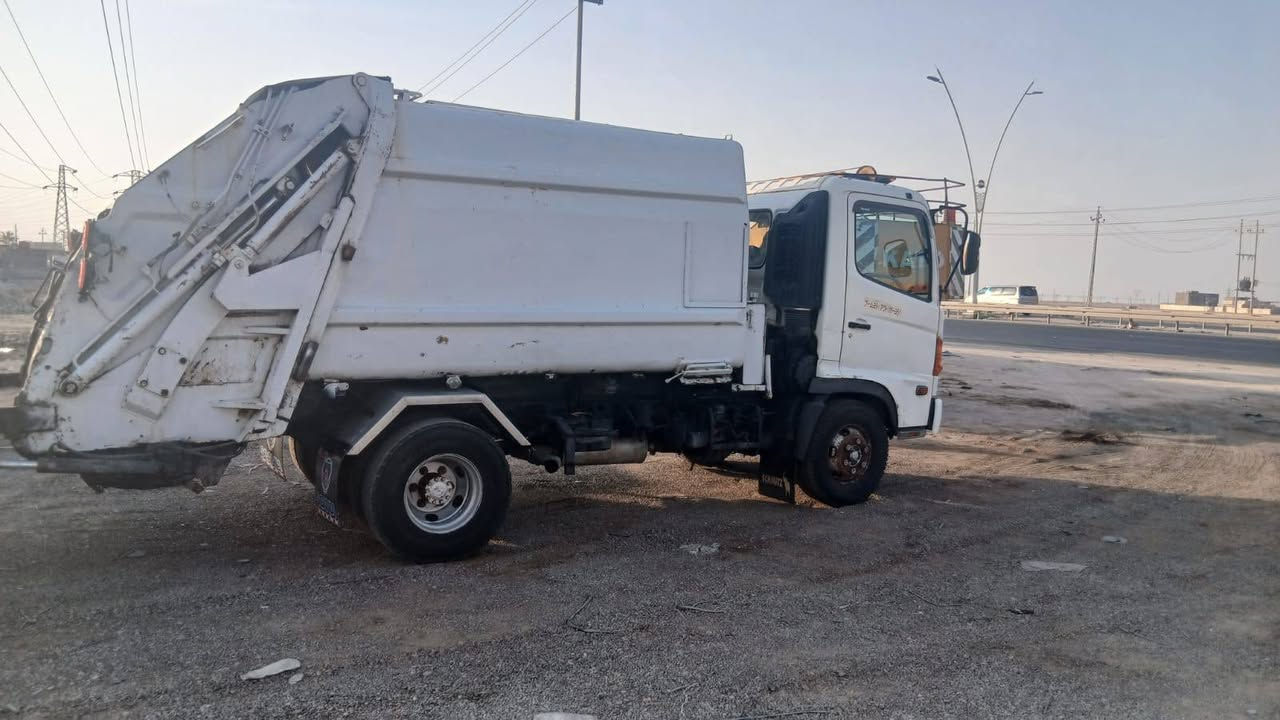 سلام عليكم كابسه لبيع السياره حلوه جاهزه مكينته ضمانين فول عادي سياره خير من الله مكاني بصره الرقم ***********
