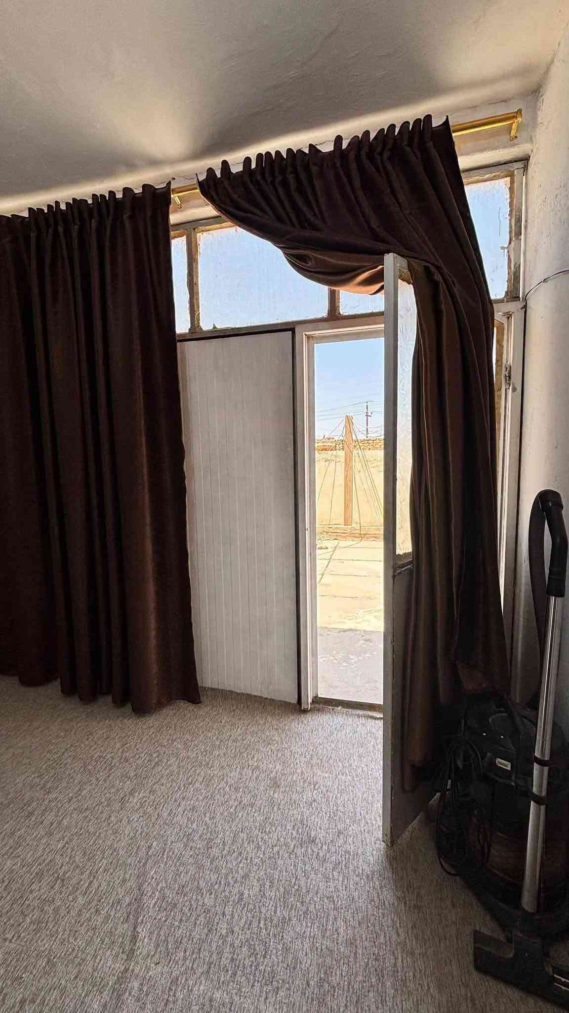 الديوانية حي الجزائر • بيتين منفصلان • ٢٤٠م