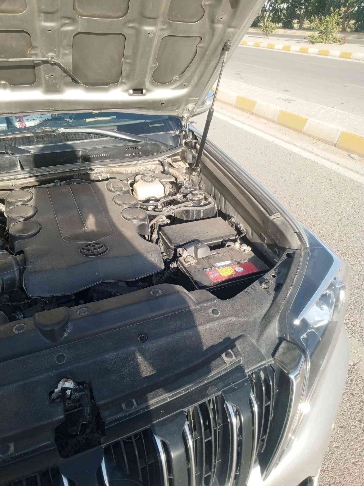 برادو ساز 2016
TX.L
عداد المسافة:122 الف كيلومتر

محرك 6 سلندر 
فتحة كشنات كهرباء مري شفط السيارة مكفولة كفالة عامة من الصبغ والبارد والفتح والتبديل ومكينه وكير مكفولات كفالة عامة
 مكان السياره بغداد لاعظميه او الدجيل شرط تحويل ثاني يوم دبل تانكي هوك كشنين كهربا امري شفط قرفه جلد
للاستسفسار ***********وتساب ***********

نص مكتوب في الصور:
- سونار المصطفى
- نوع السيارة / برادو
- رقم السيارة / 22 F 48478
- تاريخ الفحص / 1/5/2026
- الملاحظات
- صبغ
- بارد
- خدوش
- تبديل
- السقف العلوي سليم
- الجانب الايمن بارد+خدوش+رصعات
- المصد الامامي رصعات+صبغ دعامية
- الجانب الايسر خدوش+رصعات
- المصد الخلفي رصعات+صبغ دعامية
- البلاستك غير مشمول بالفحص مقابيل حي الصناعي نخلي مسؤوليتنا بعد استلام التقرير
- ***********