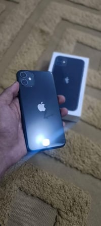 ايفون 11 • ١٢٨ • بطاريه ٧٩
