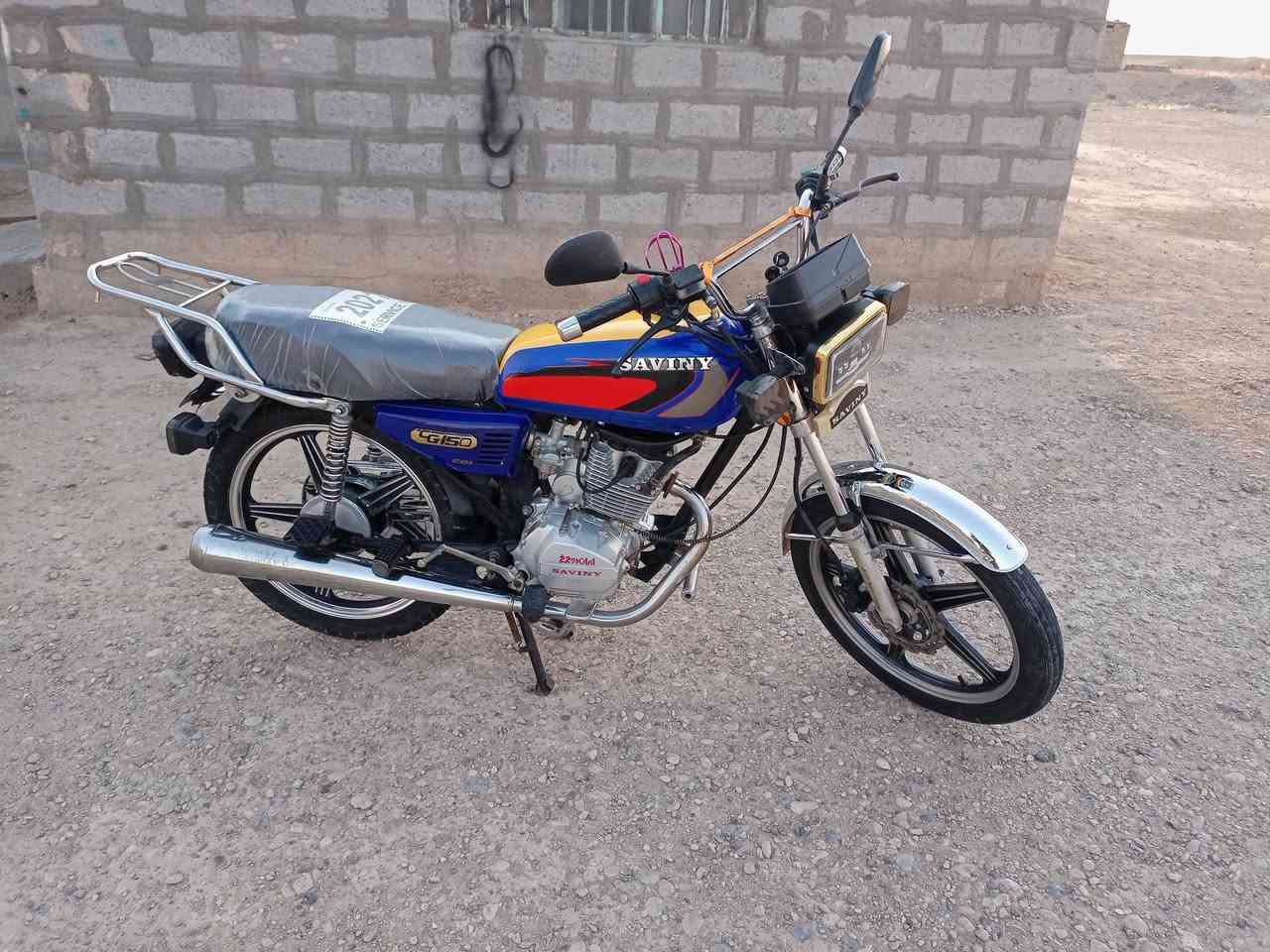 سيفان للبيع موديل 21منفيس مال جناي تخم تاير كهرباءيات كله شغاله سعر 550الهاتف***********
