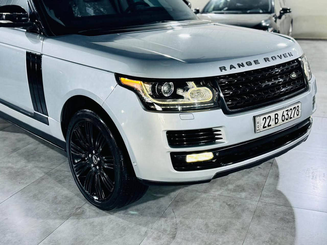 ﷽
‏                                 RANGE ROVER VOGUE 2013 
▫️رانج رؤڤه ر مؤديل 2013 ڤؤگ ئوتو بايوگرافي
🔹مواصفات خليجي وكالة شريكة سردار✅
🔹 فول مواصفات مواصفات بلاك زمان دولي

◻️محريك V8 5.0L تمانية سلندر سوپر جارج مرغوب
🔹گير و محريك بشرط فحص 
بدون صوت و بدون صرف بدون خلل
🔹ماشية  109 الف حقيقي

◻️ سيارة مكفولة كفالة عامة بدون صبوغ  
🔹سيارة جديد حيل حيلوة نضيفه 📦

◻️مواصفات فول اوتو بايوگرافي معروفة
🔹{ بصمة - پانوراما - داخل كريمي - رادار -  دوسات كهربا - خمس كاميرا - ثلاجة -  صندوق شفت - باب صحب - كشنات DVD - كشنات تتفيئة و تبريد - كشن مصاج - كشن و ستيرن خزن - ستيرن تتفيئة - بغاغ لايت - مراي شفت - تبريد مركزي - بعد }

◽️اربع تاير ويل جديد ويل بلاك
🔹دبل و جوبليسات كل بشرط
🔹سيارة شرط بدون اى نواقص گير و محرك و حدادي و كاهرباى كلة بشرط
🔹سنوي و رقم و هزة جديد سنوي بأسمي
🔹 نفسي يوم / تحويل و كاله حاظر
🔹 مكان_🌆 سليماني

◽️سعر_ 236🔐🔥🔥
◽️موبايل_ ***********
____________________________________
