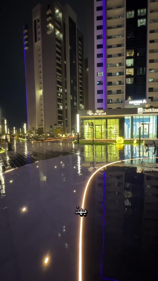 مجمع البروج • للبيع والإيجار • فارغ ومؤثث