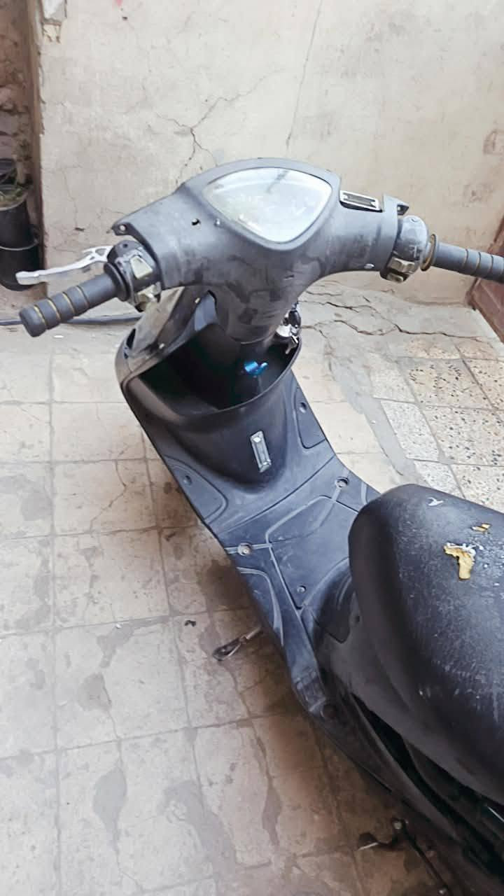 دراجه لبيع بوشه 49 سعره 350 بغداد الدوره ***********
