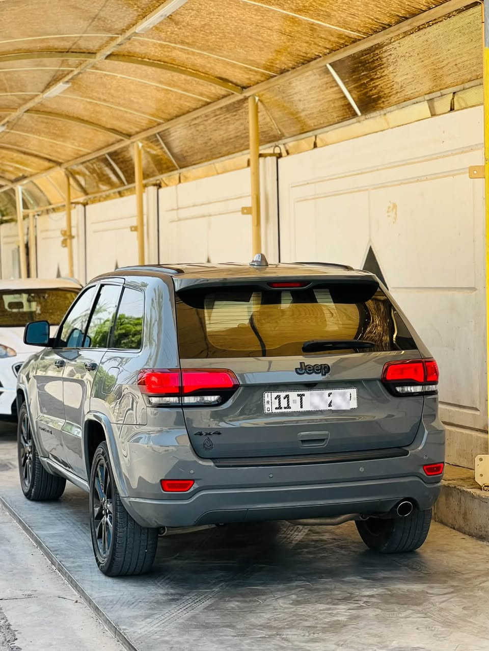 جيب 2019 بلاك توب لون مميز اسمني رقم بغداد فول مواصفات
السعر 209 وبيها مجال .

مكاني بغداد *********** الرصافة 

حادثة سطحي بدون دواخل ابد لا شاصي ولا لغد

الصدر والحدادية كلة جديد
محرك 3600 مكفول من كلشي
السيارة كلش جديدة 
بصمة تشغيل 
فتحة
كشنات حار
فور ويل
سبورت 
تشغيل عن بعد
دمام صوت الباين
كشنات حضن
ويل حجم 20 بلاك توب بلادي 
تخم تاير جديد 
كامرة خلفية دوارة
شاشة كار بلي مع نظام ملاحة GPS
حساس خلفي 
كشنات حضن

بيها صبغ جاملغ وبنيد + باب بلعراق فقط
