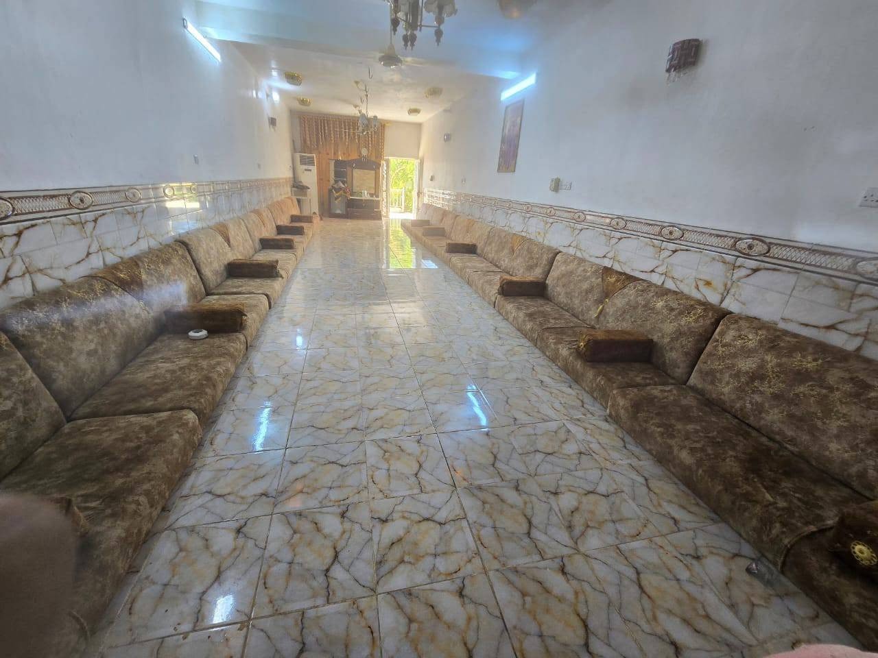 السلام عليكم ديوان جديد للبيع 29 متر السعر 1,500 وبي مجال
المكان حله ابي غرق  رقم.الهاتف: ***********::::: ‏‪***********‬‏
