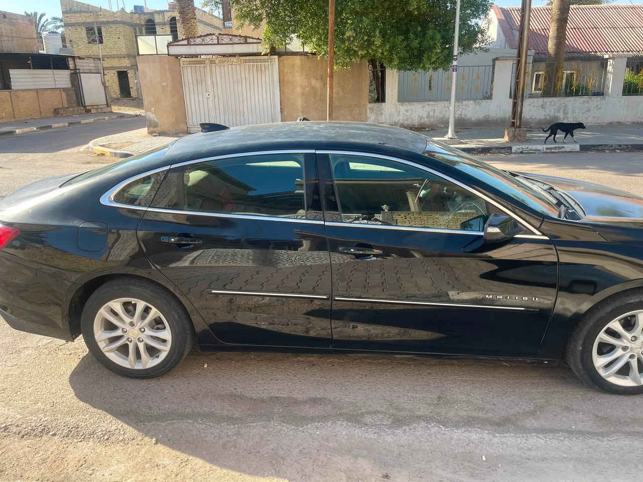 السلام عليكم
شفرليت ماليبو موديل ١٨ وارد امريكي لون اسود
السيارة ضررهة ب امريكا دعامية امامية بدون ايرباك وصور الحادث موجودة ب المنشور وصار بيهة حادث ب البصرة جاملغ ايمن ومبدل السيارة (السنوية منتهية ويرادلهة حدادة وتايرات وكذلك ربل مكينة) السيارة گير جديد ومكينة خير من الله
السيارة قبل كم يوم مسويلهة ادامة 
السعر المطلوب 78 ورقة وبيهة مجال مستعجل ع البيع رقمي(***********)

