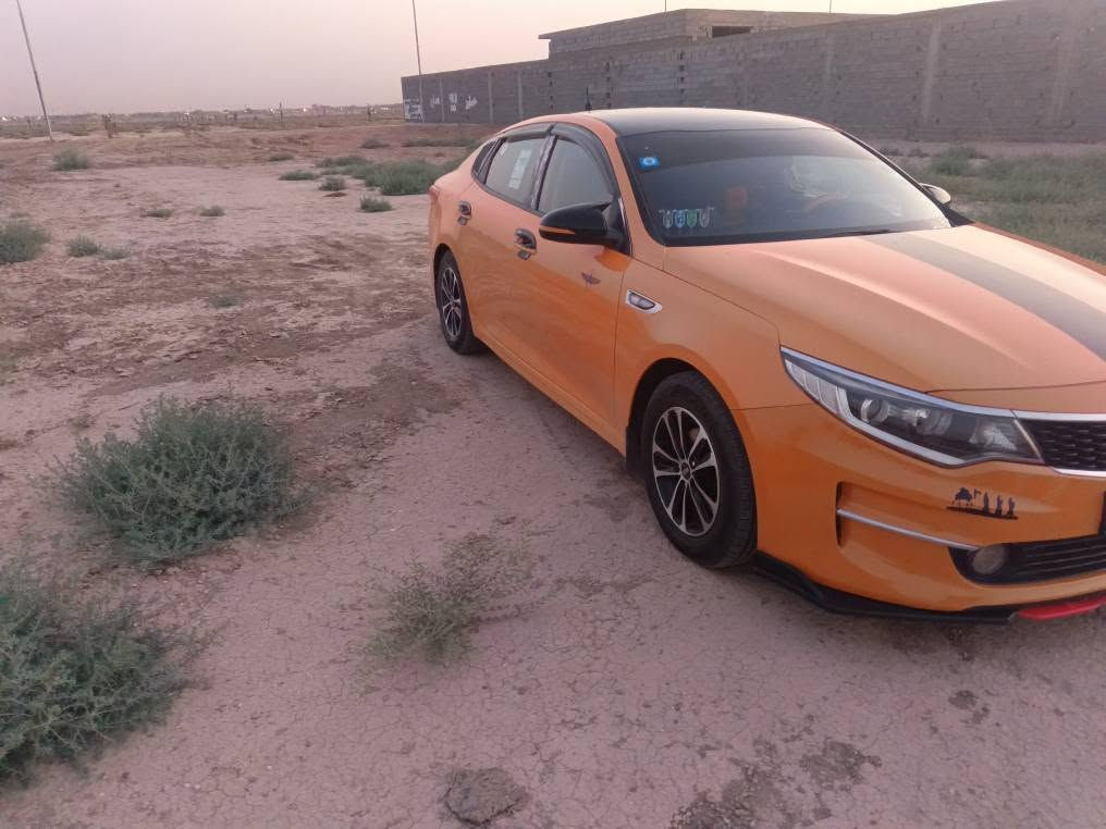 سياره كي فايف للبيع وارد كوري مكفوله من الصبغ فقط قطعه وحده السياره تبريدحداديه مكفوله رقمه بصره جديدوخصوصي السعر130مكاني تنومه شط العرب الاتصال *********** البصرة, العراق
