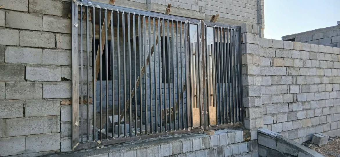 سلام عليكم
حداد عامه متنقل وبانسب الاسعار نجيك للبيت
رقم هاتفي
***********
وهذا شغلي رزقي ورزقكم على الله
ارجو مشاركة منشوري مع جزيل الشكر

نص مكتوب في الصور:
- %٦٣ ٩:٢٥
