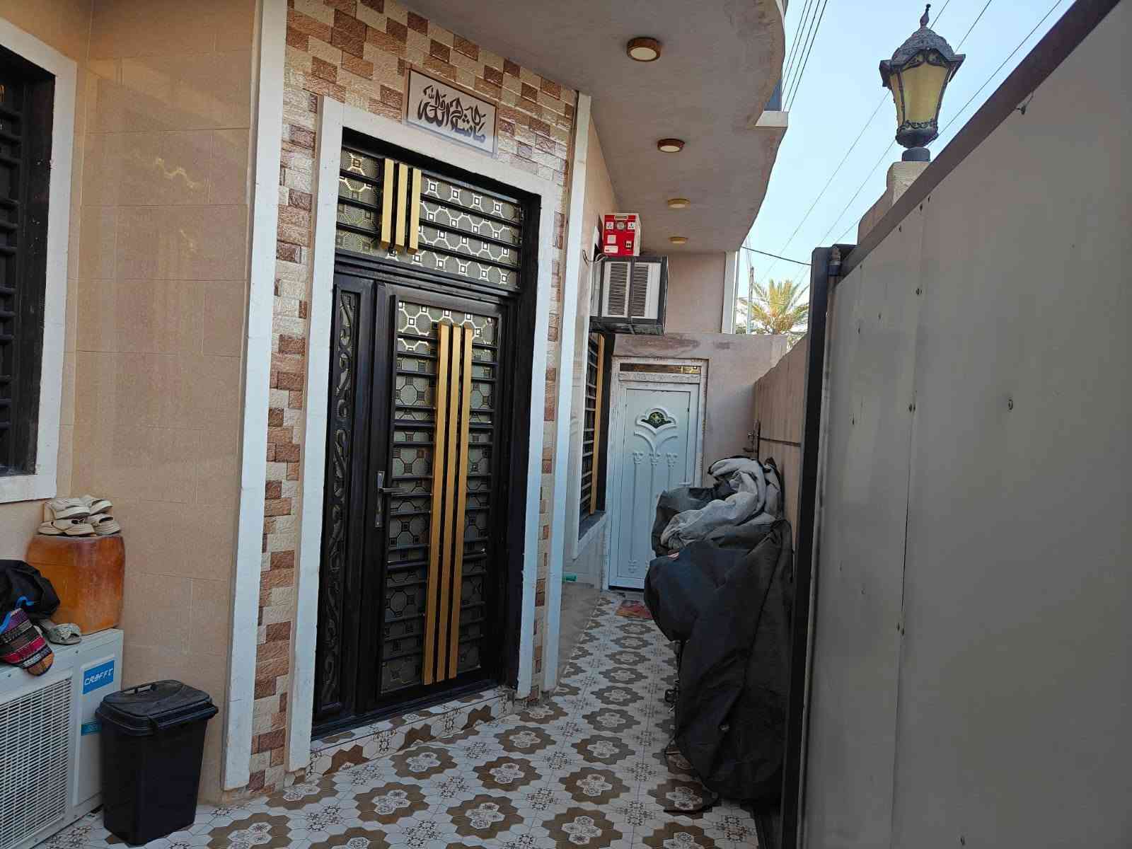 يم الجامع الفتاح • ١٥٠م • دار طابقين