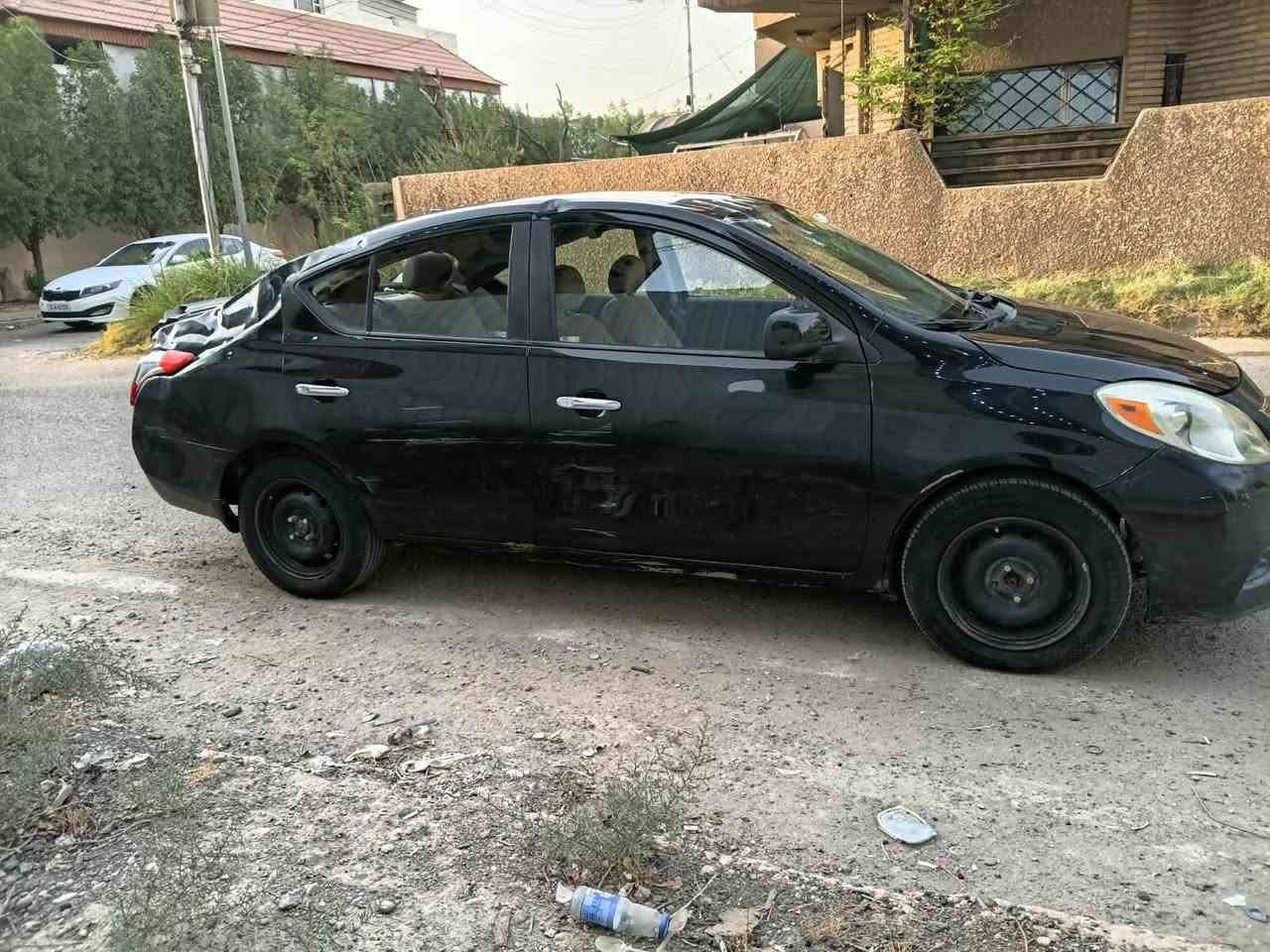 سلام عليكم للبيع سني 2014 واسط انكليزي تحويل مباشر ابيع ع حادثه السعر 48 وبيها مجال والاستفسار ***********

