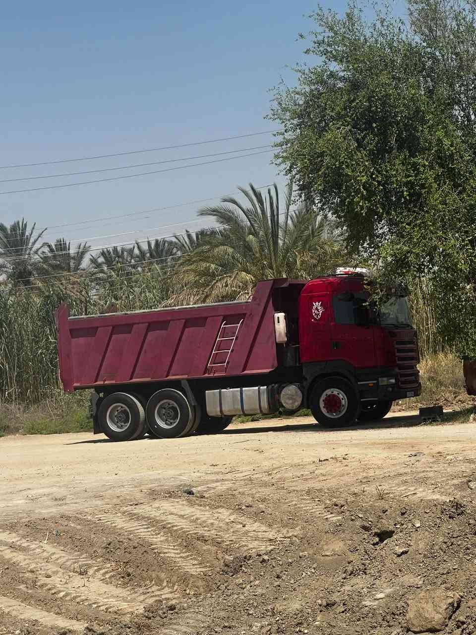 ٢٠٠٧ • مكينة نجكتر ٨سلندر • ساحبة شحوتية
