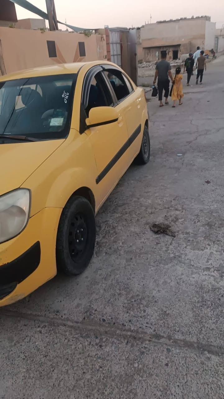 السلام عليكم سياره كيا ريو 2009 رقم بغداد صاحبها الشرعي بالموصل السعر75 شرط تحويل***********
