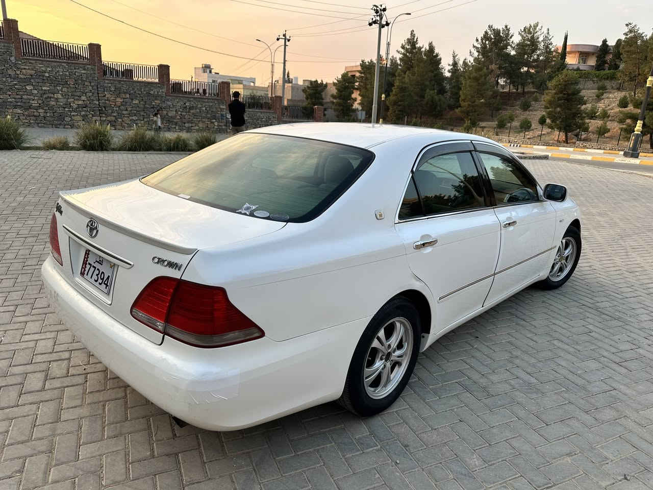 بەناوی خوای گەورە
..شاهینە بڕاوە بڕاوە بێکۆد  ٢٠٠٥  بۆ فرۆشتن                   
..شانسی ١٨٢  گێڕ و مەکینە گەورە  ١٤٠٠٠٠کم حقیقی ڕۆشتوە 
شاشە و کامێرەیە کارەبایی هەمو گیانی لەسەر دەقی شەریکە ئیشەکات تەقەو رەقەی نیە دەنگی دیجیتاڵیش بەشەرت   ئاوێنە کارەبایی پێش و پشتی حاسەیە تەبرید سارد و گەرم بەشەرت ٥ بەسمەیە  بە شەرت سوکان کارەبایی مشت لیکزز پێش و پشتی کەپسە تایە و ویلی تازەیە سەقف و حیزام و کەڤەر و رەقەم شانسی بەشەرت چرکەی تیا نیە قیست و قەرز و گۆڕینەوەم نیە تەنها فرۆشتنە 

شوێن: هەڵەبجەی شەهید
ژمارەی موبایل:***********
نرخ:  ٣٩.٥ قوفڵ و کۆتاییەکەی

