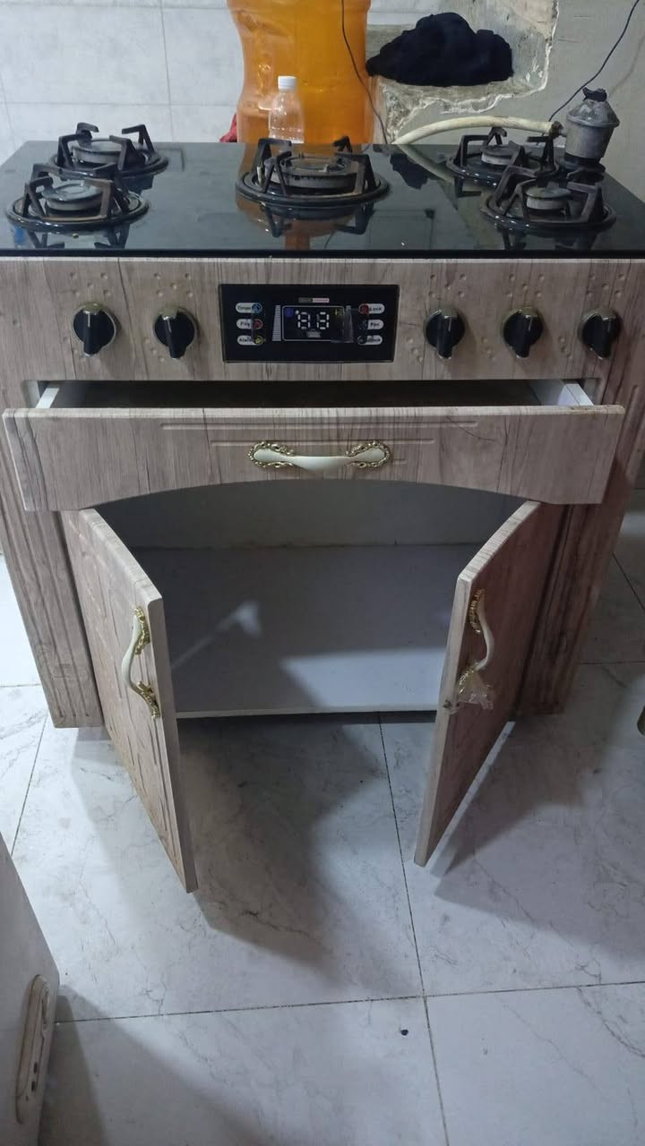 أغراض للبيع بسعر مناسب جدا 
للمراسله خاص. او الاتصال بالرقم 
***********
عنوان الثعالبه قرب سيطره الشعب
