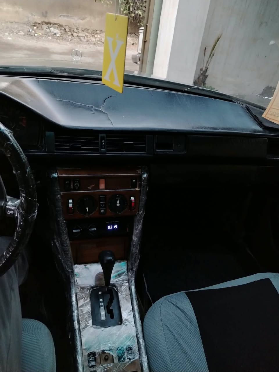مارسدس دب. موديل ٨٦ محور بطة ياباني محرك بي خيط بخار بصيط جدا  قواعد دبلات بلاديات بدون خياس ولا ضربة صدر جديد السعر ٤٠ وبيهة مجال مكاني ديالى بعقوبة ***********
