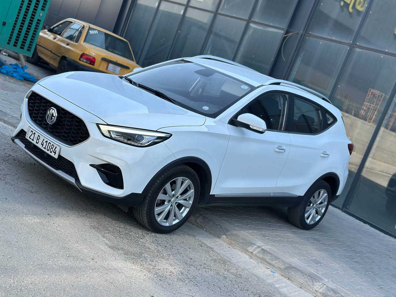 Mg zs 2023 كۆنفۆرت
بێ بۆیاخ بێ سارد هیچی نیه‌ 
٦٥,٠٠٠ هه‌زار رۆشتووه‌ 
گێر و مه‌كینه‌ به‌شه‌رت نه‌كراوه‌ 
سعری ١١٨ و مه‌عامه‌له‌ 
***********
