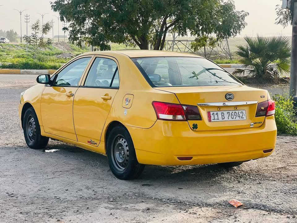 سلام علیکم بيوايدي موديل 13 محرك نحلة 1800 رقم انكليزي تحويل شوكت متريد سنوية لحد 31 جديد دوشمة جديد باتري جديد يومين من شدها صبغ بلاد التبريد بس يحتلج راديتر السعر 47 وبي مجال مستعجل على بيعتها (بيها تبخير) وهذا رقمي  ***********
