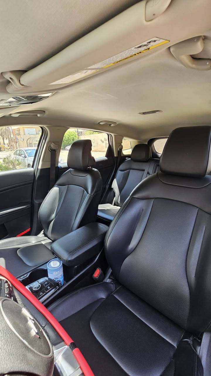السلام عليكم للبيع kia sportage 2024 - EX امريكي مبدل قطعة وحدة
السيارة وارد امريكي مبدل قطعة وحدة بس ( البنيد ) لغد ، شواصي ، كير ، مكينة كلة مكفول وصورة السونار موجودة  بالمنشور

 السيارة ماشية 77 الف وبيها ملاحظة خسفة بالبنيد صغيرة بسبب التحميل 

سعر السيارة 190 ورقة 

مواصفات السيارة ( كشنات جلد تدفئة ، اشاير مري ، نقطة عمياء ، بصمة وتشغيل عن بعد ، تحديد مسار ورادارات ، توقف تلقائي ، شاشة متصلة ، تحكات مودات ، دفع رباعي  ) مواصفات بعد هواي 

رقم اربيل وتحويل مباشر 

مكاني شارع فلسطين رقمي بيه واتساب اذا تحب 

***********
