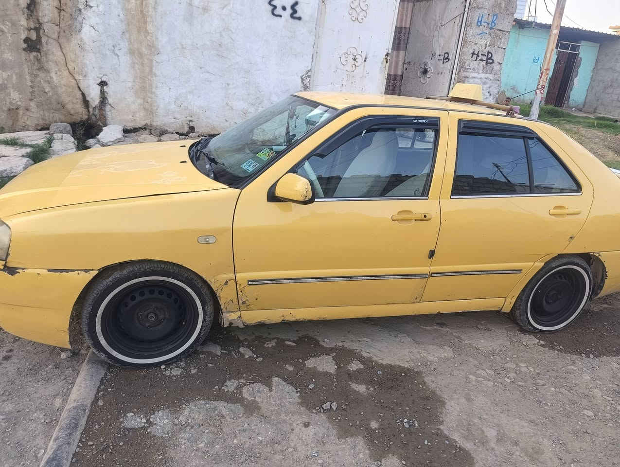 شيري كوين موديل 13 مكينه كير مكفولات بلادي  ودوسه جاهزة من كلشي قفل مركزي صدر خلفي امامي تخم تاير بسمي مصفره   مكاني موصل تلرمان السعر 24وبيها مجال ***********,,,***********
