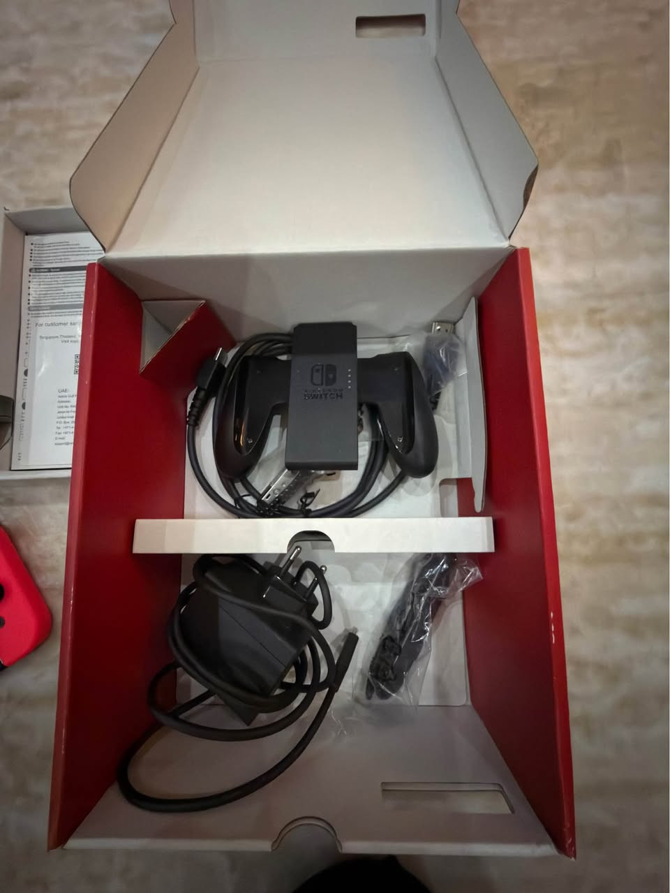 nintendo switch oled bo froshtn 
zor kam bakar hatwa 
be kishay w hamw shteki wak beladi mawatawa 
330,000
*********** أربيل, العراق
