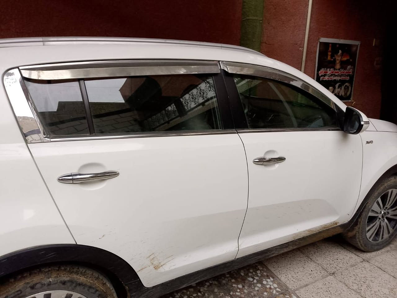 سلام عليكم سبورتج خليجي مديل 15 شكل 16 نص موصفات للبيع محرك 2400 المكان مدينه الصدر السعر 150 الي يردها اني بخدمته راقم الهاتف واتساب *********** راقم خط ***********
