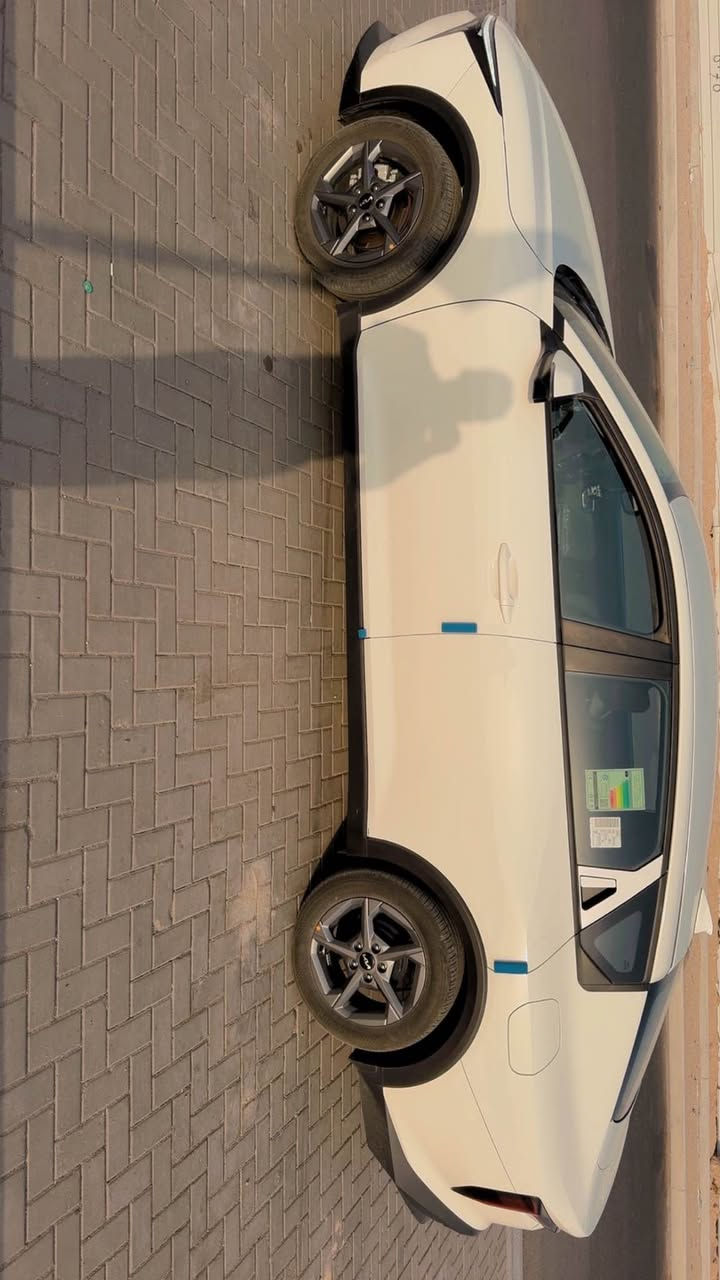 السلام عليكم kia k4  موديل 2025  خليجي سيارة رقم بصرة بااسمي كفالة عامه من الدعاميه للدعامية مكفولة من الشخط سيارة بعدها بالضمان شركة كيا ومامشي هواي 17 الف سيارة جاهز ومابيها اي نقص محرك 2000 دوش للبيع بسعر 182$ وبيها مجال للاتصال *********** الزبير, البصرة
