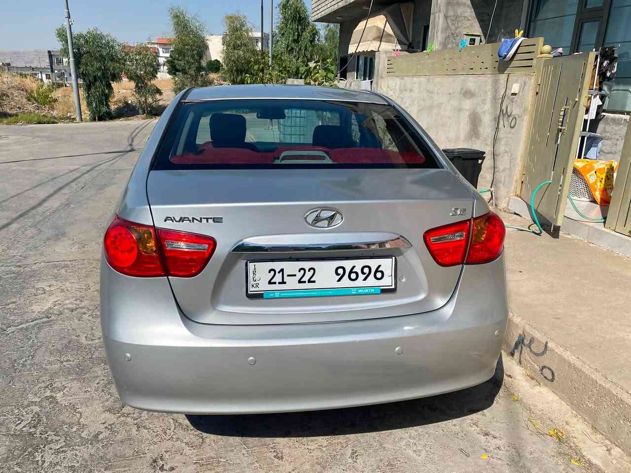 ئاڤانتی 2009بۆ فرۆشتن✅
لەمسە تەبریت ساردو گەرم لەسەر سویج✅
ئاوێنە شەفتە✅
١ کەفەری گۆڕاوە ماباقی لەگەڵ سەقف بەشەرت
گێرو مەکینە بەشەرت✅
 تەنانەت سەیارەکە بەردیی ئەگزۆز وقەباغی دەکشنی  تیایە✅
بەس کۆدیی نیە‼️
نرخی 46گەڵاو مەحامەلەیە✅
شوێن سلێمانی
ژمارە موبایل(***********)
وەتس ئەپیی لەسەرە✅
