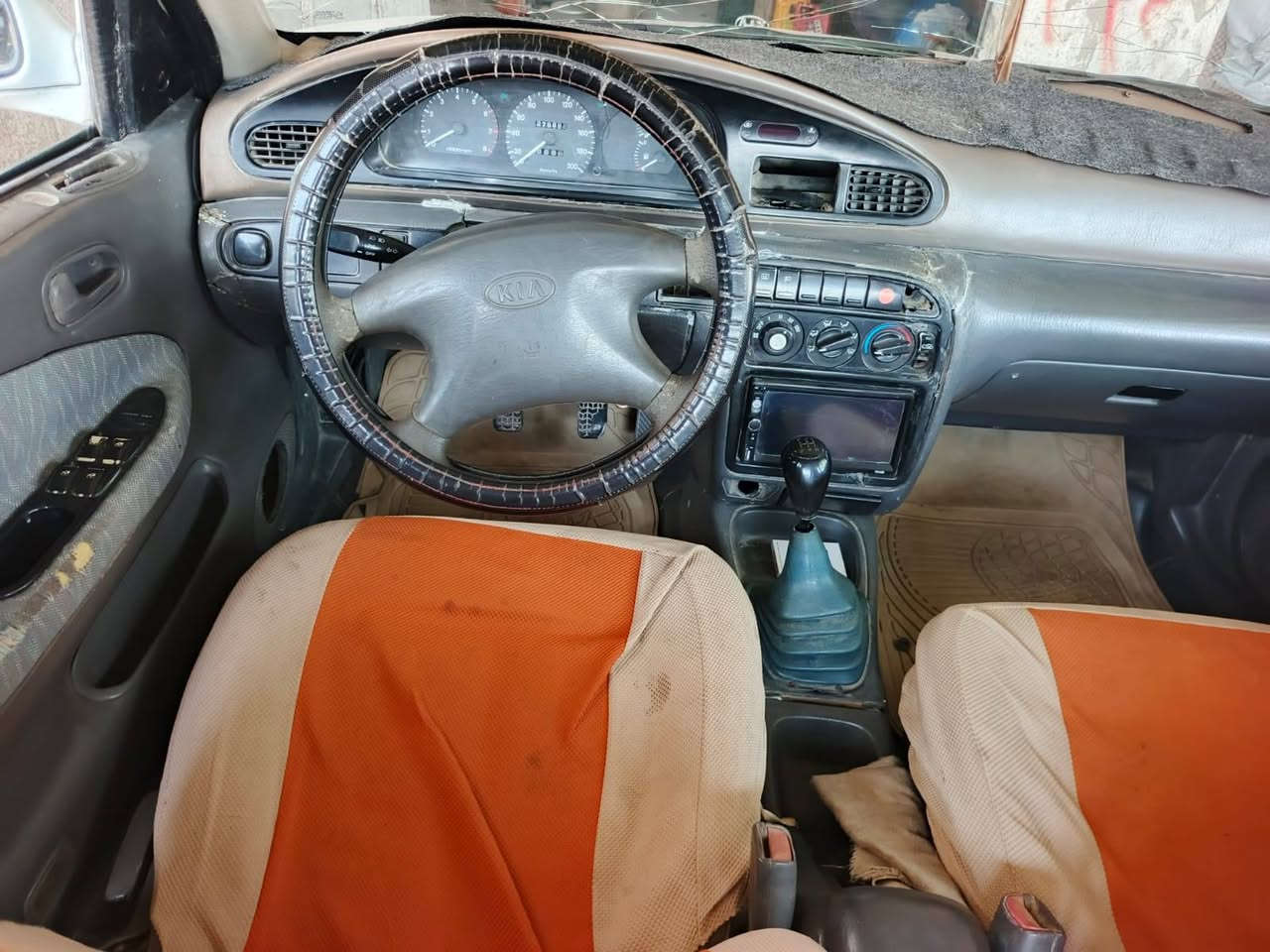 السلام عليكم سيفيه للبيع موديل 95 كير مكينه تبريد اصدورتها خير من الله 
شرط التحويل سنويه ماساقطه المكان ديالى الخالص لتحويله السعر 33او بيه مجال حك الجيه مامتواجد عل فيس *********** الاتصال على هذا الرقم
