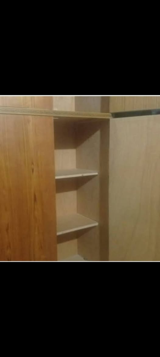 غرفه نضيفه نقص جربايه سعره ٢٤٥ المكان مجمع الاميرات لاتصال *********** النجف, العراق
