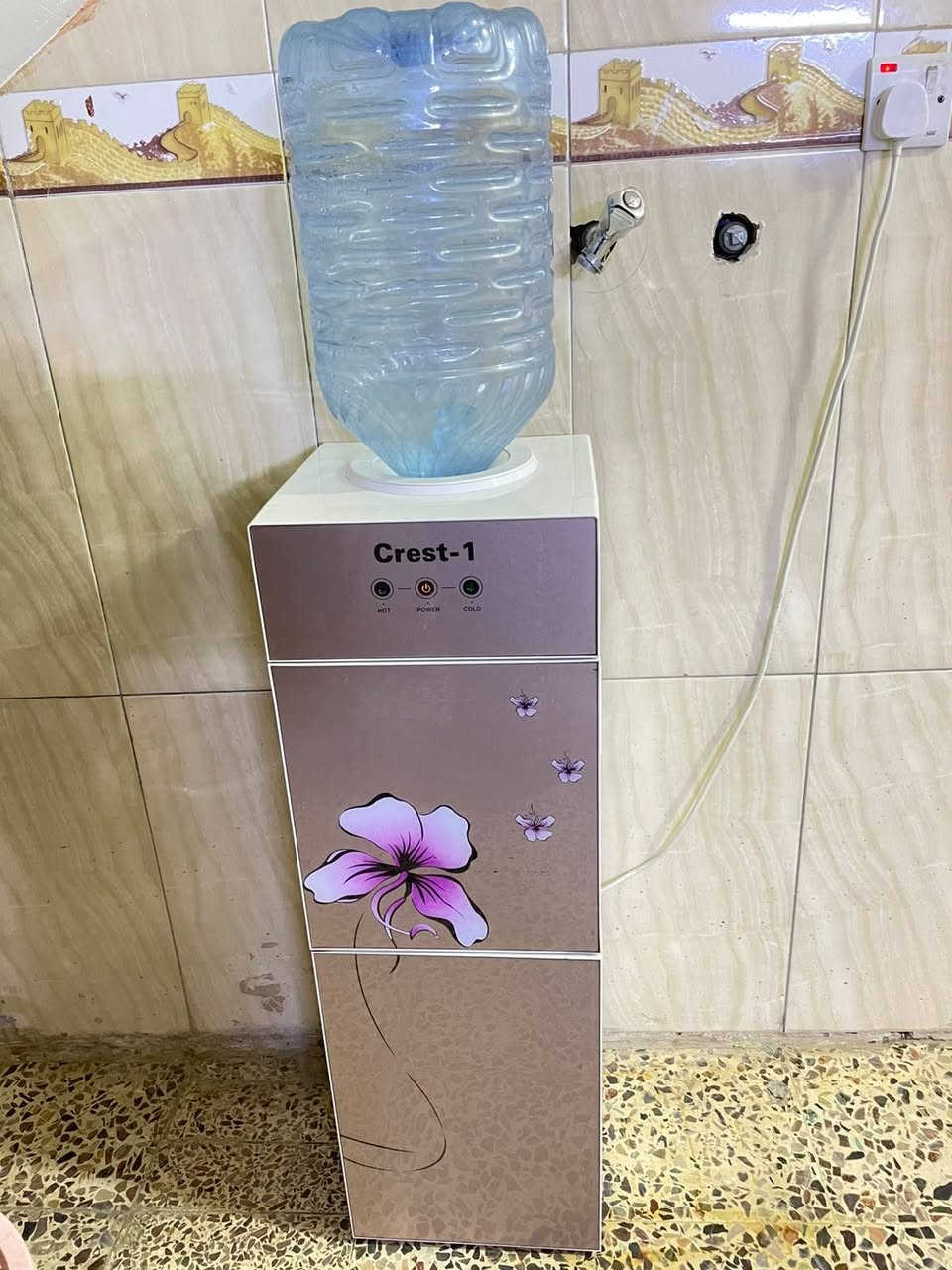 براد • جديد • استعمال قليل