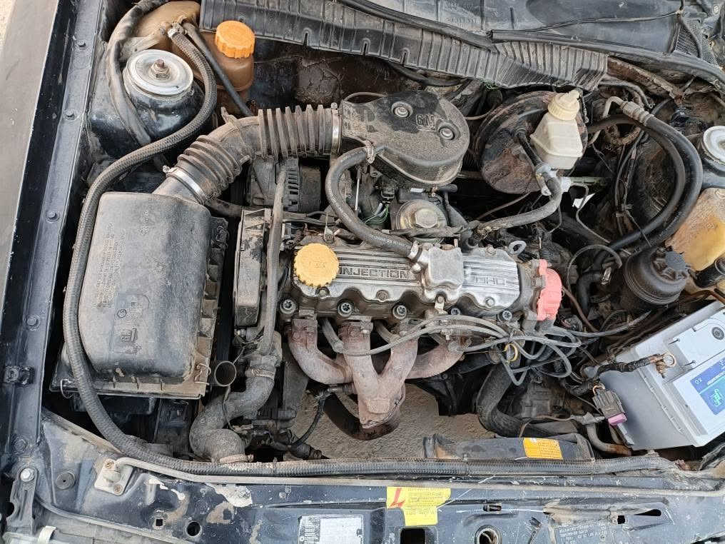 أوبل موديل 1993 رقم سليماني دولي سنويه جديد 2031 محرك 18 گير وتماتيك بشرط بدون ضربه هلال بلادي عنوان طوز خورماتو سعر 40 بيها مجال رقم موبايل *********** طوز, صلاح الدين
