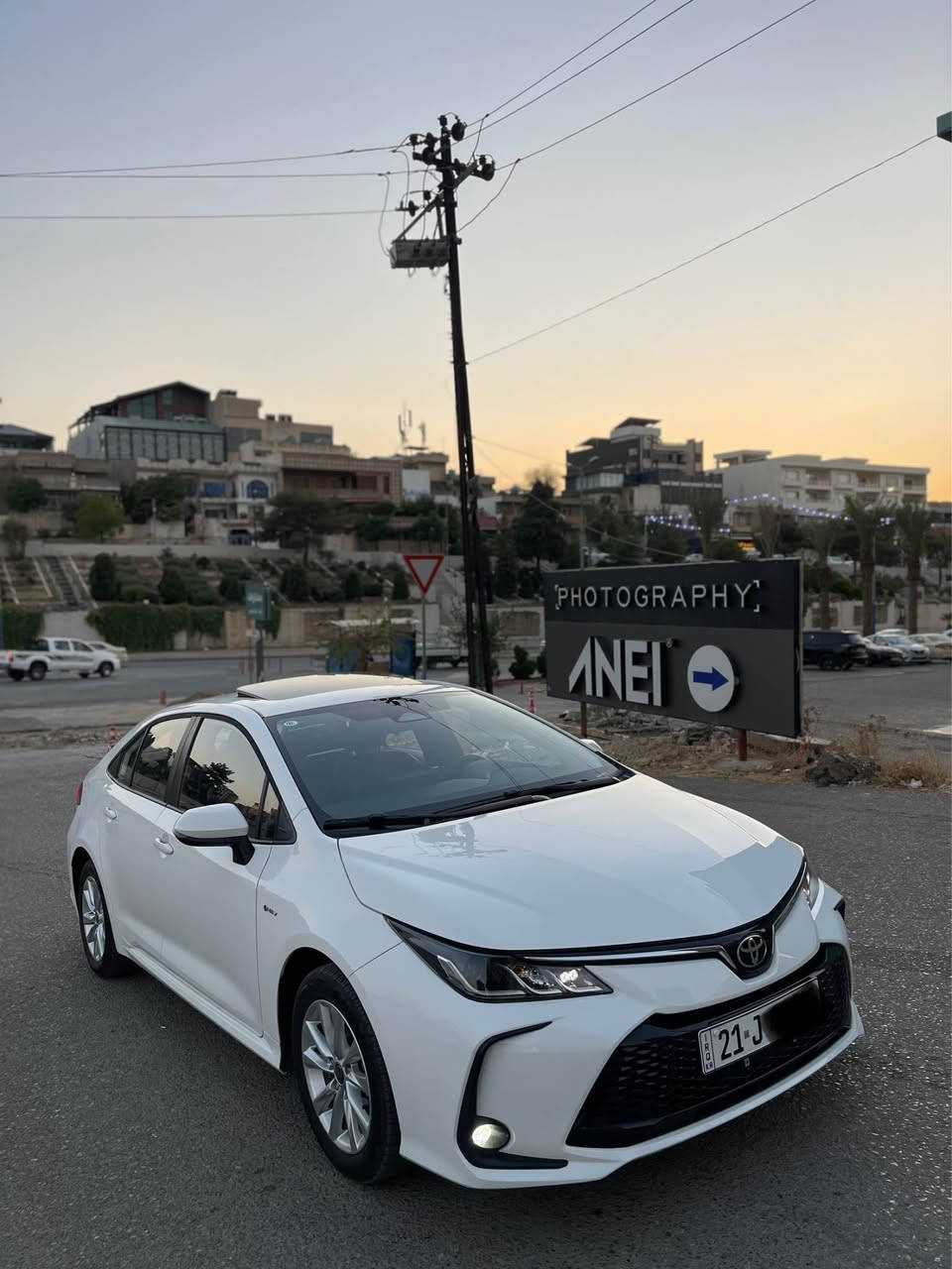 Corolla hev 2025  شکڵ خلیجی هایبرێد فول مواسەفات صینی تەنها ١٢٠٠٠ کم ڕۆشتوە سۆنەرم داناوە ساردو بۆیاخی نیە  شوێن سلێمانی هەموو گیانی بە شەرتە تکایە مشتەری جدی تەلەفۆن بکە کۆتا سعری ١٦٨ گەڵا 
*********** السليمانية, العراق
