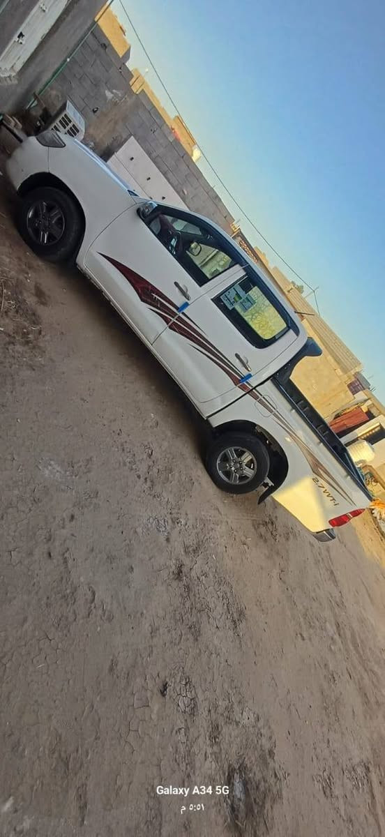 سياره للبيع اوتماتيك موديل ٢٠١٤ بيها جاملغ فقط والباقي كفاله تبريد شغال تخم تايرات حداده سياره جاهزه السعر ١٧٥ وبيها مجال التصال على الرقم ***********
